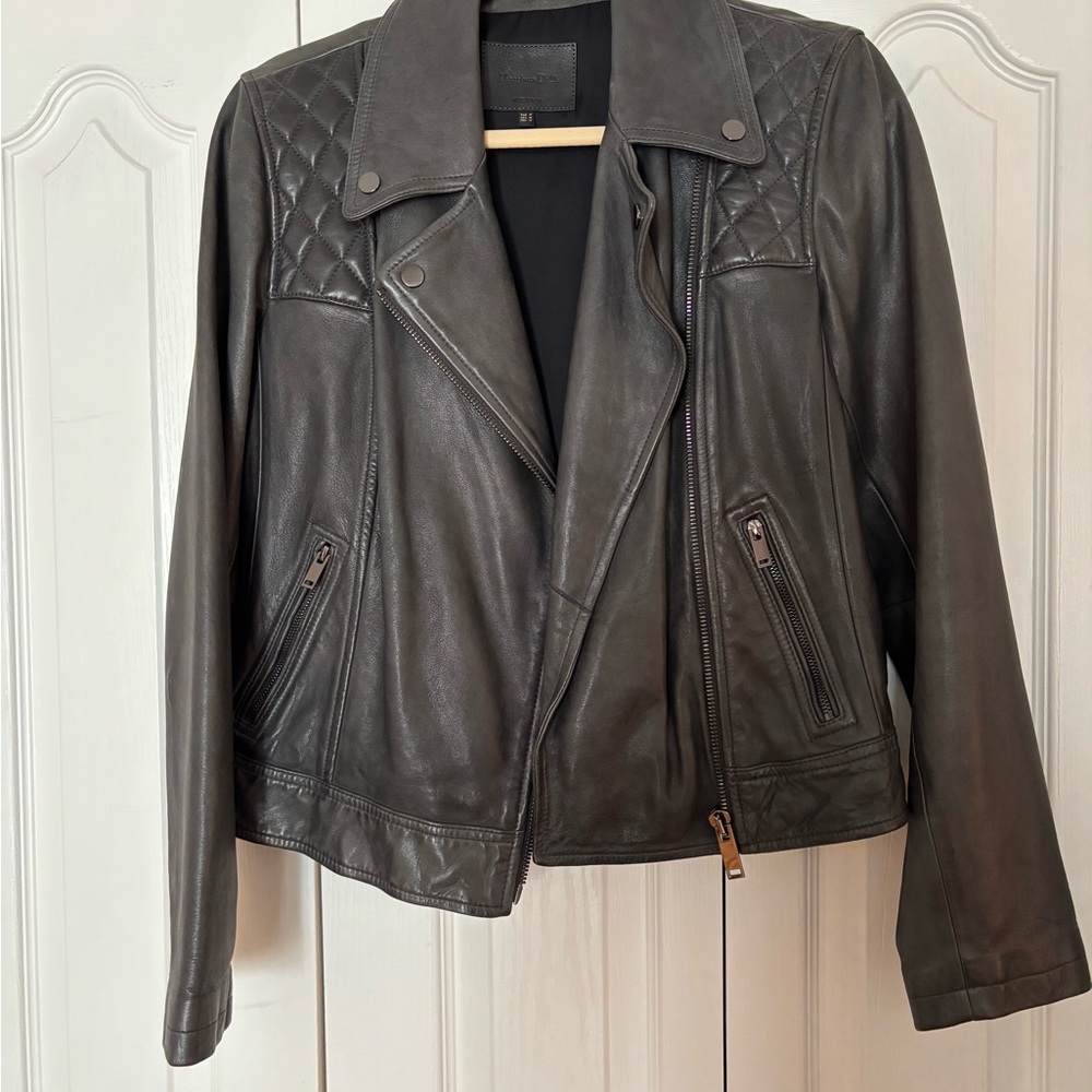 NWOT Women's Massimo Dutti Leather Jacket